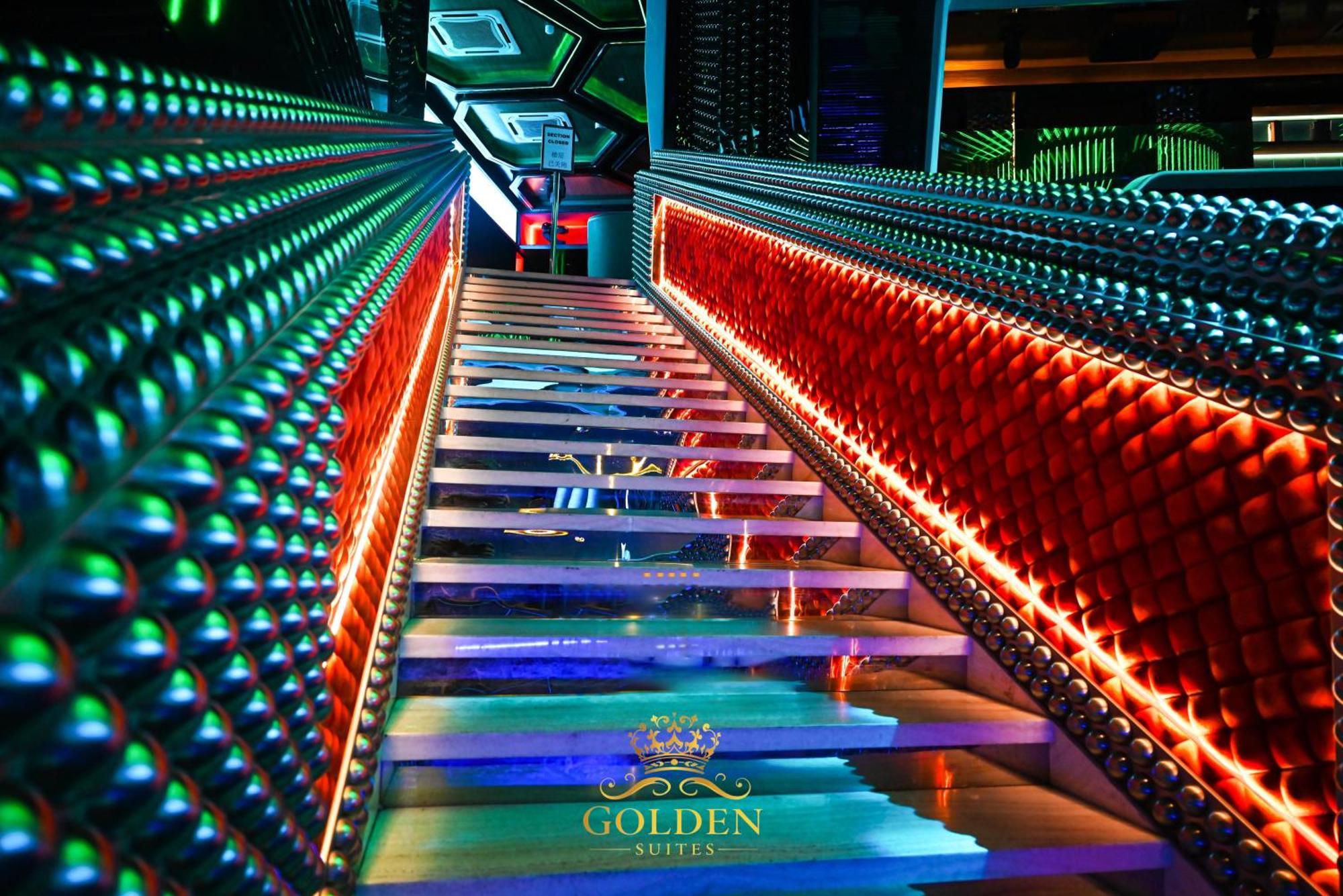 Golden Suites At Platinum Klcc Куала-Лумпур Экстерьер фото